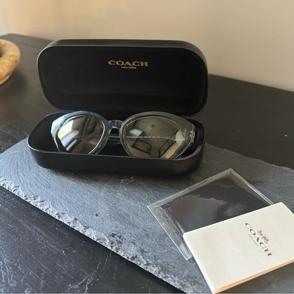 Coach Oval Mint Sunglasses - Picture 1 of 4